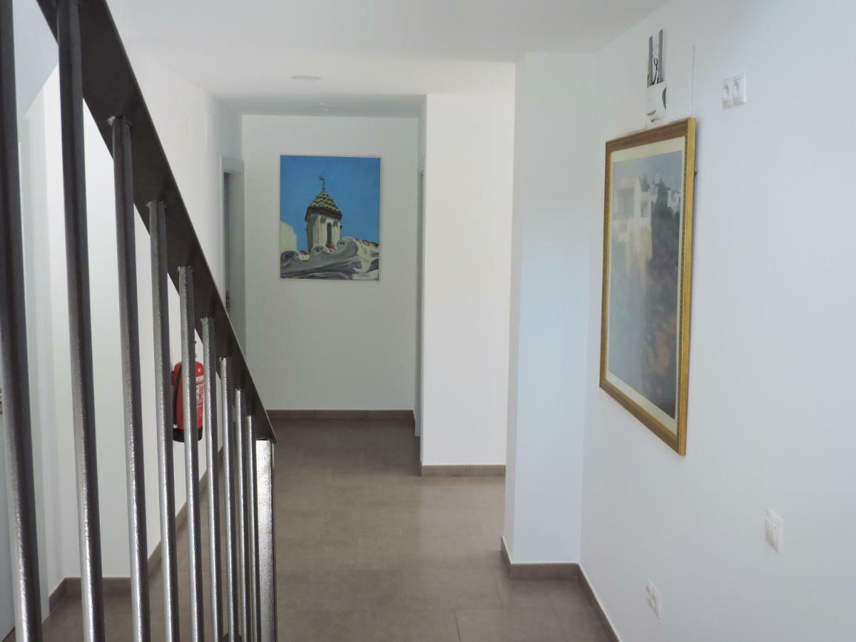 Hostal Delia Alora Exterior foto